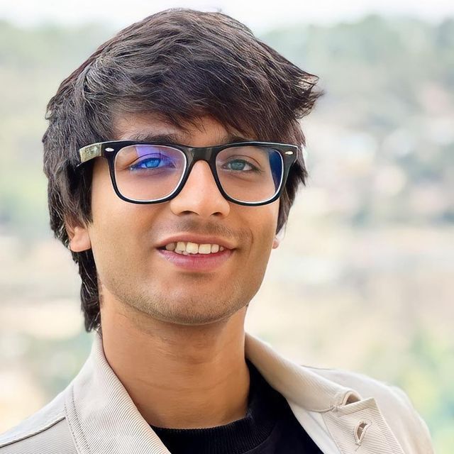 Sourav Joshi Vlogs Success Story: Zero से India के Top Vlogger तक #1 4 Sourav Joshi Vlogs Indian YouTuber daily vlog creator